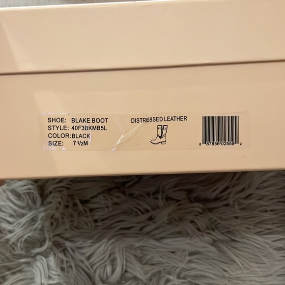 Michael Kors Blake Boot - Picture 5 of 5